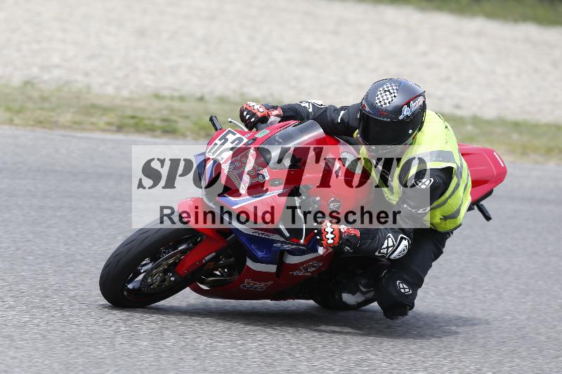 /11 28.04.2026  PROMAX ADR/Gruppe gruen/52